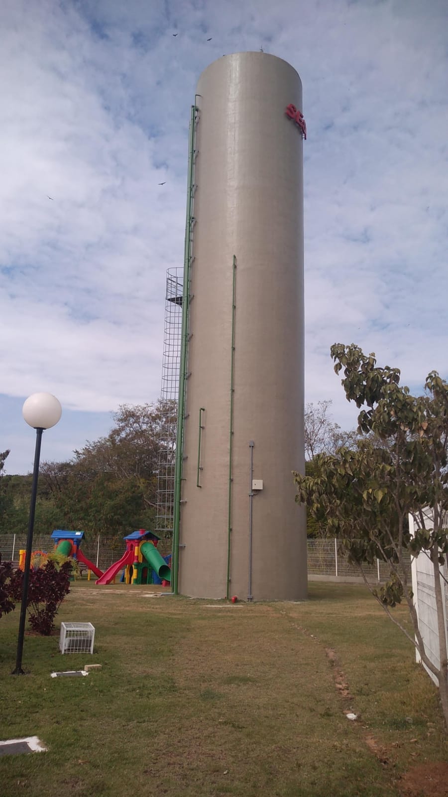 Caixa Dagua 1